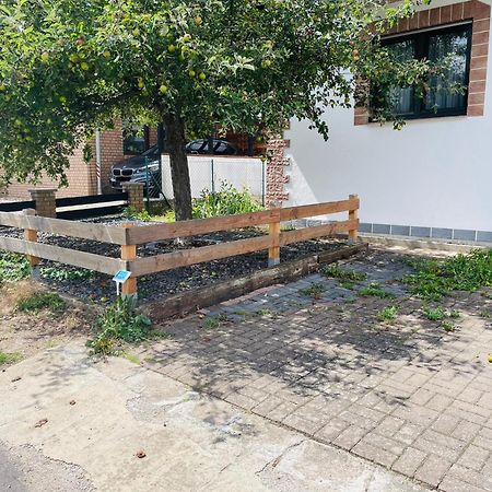 Privatunterkunft Mit Bad Und Kueche In Seenaehe Zulpich Dış mekan fotoğraf